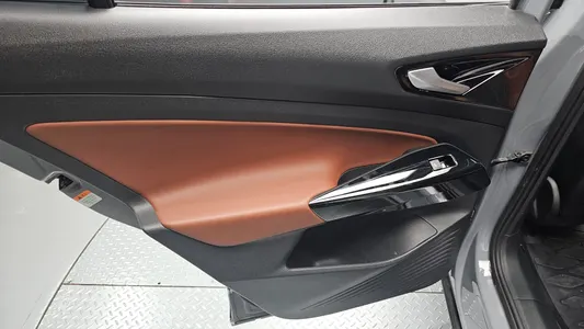 Volkswagen ID.4 2023 25