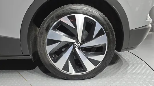 Volkswagen ID.4 2023 21