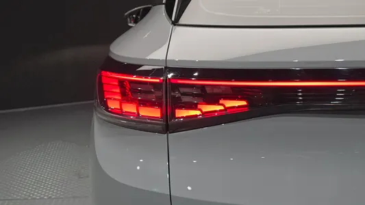 Volkswagen ID.4 2023 23