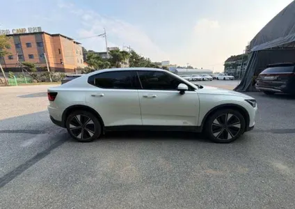Polestar 2 2022 11