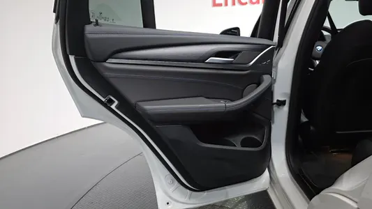 BMW iX3 M 2024 25