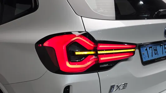 BMW iX3 M 2024 23