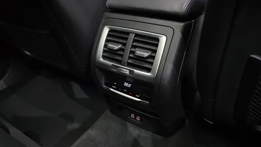 BMW iX3 M 2024 30