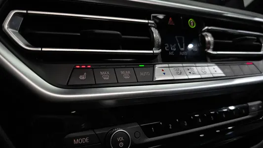 BMW iX3 M 2024 35