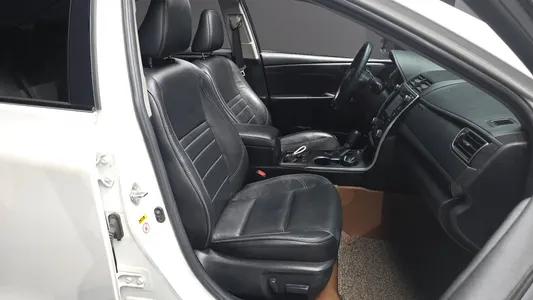 Toyota 캠리 XLE 2016 11