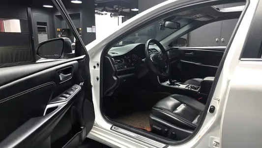 Toyota 캠리 XLE 2016 10