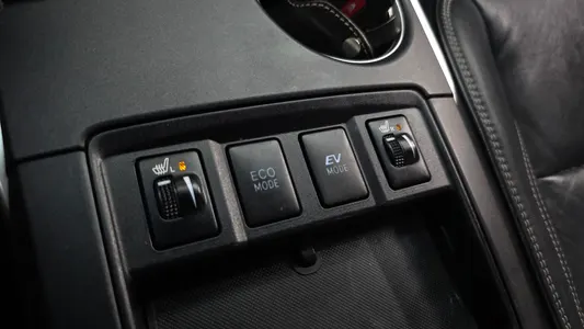 Toyota 캠리 XLE 2016 16