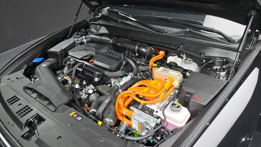Hyundai (GN7) 2024 6