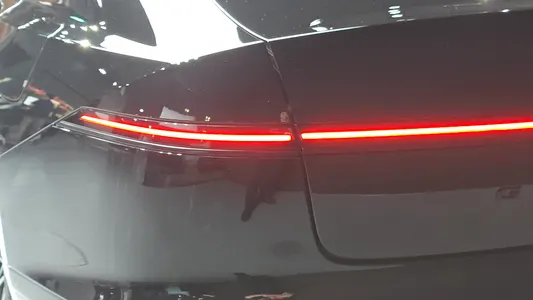 Hyundai (GN7) 2024 23