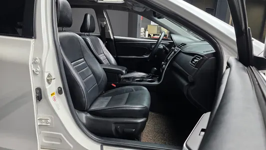 Toyota 캠리 XLE 2016 11