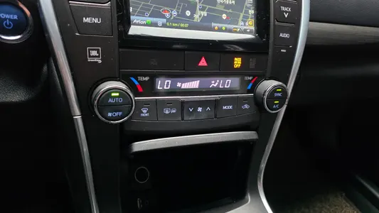 Toyota 캠리 XLE 2016 16