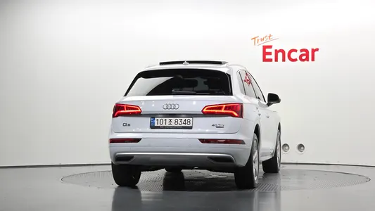 Audi Q5 (FY) 40 TDI 2020 4