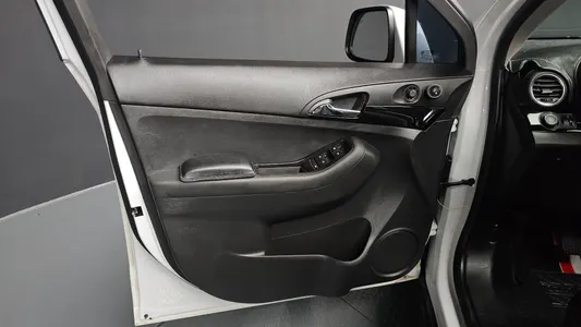 Chevrolet 올란도 LPG LT 2015 25