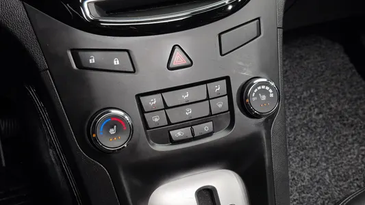Chevrolet 올란도 LPG LT 2015 28