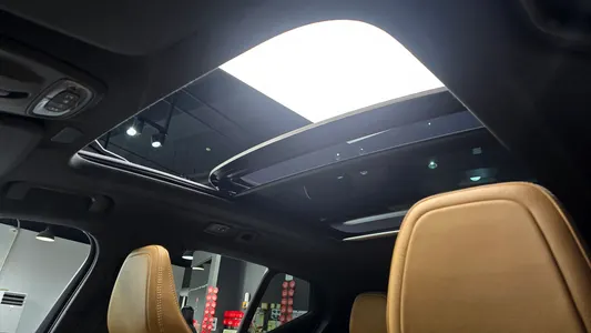 Volvo XC40 B4 2021 17