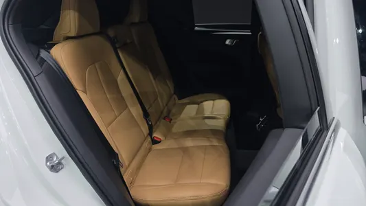 Volvo XC40 B4 2021 26