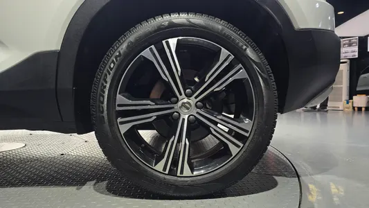 Volvo XC40 B4 2021 21