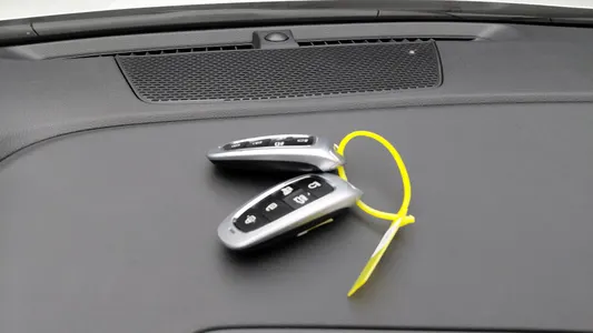Hyundai (DN8) 2.0 2022 16