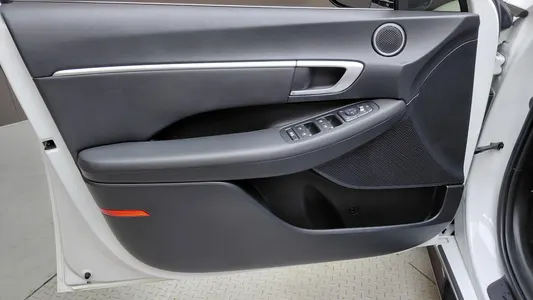 Hyundai (DN8) 2.0 2022 24