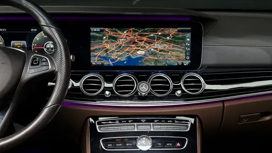 Mercedes-Benz E-Class W213 E400 4MATIC 2017 14
