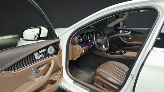 Mercedes-Benz E-Class W213 E400 4MATIC 2017 10