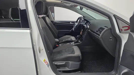 Volkswagen 7 2.0 TDI 2015 10