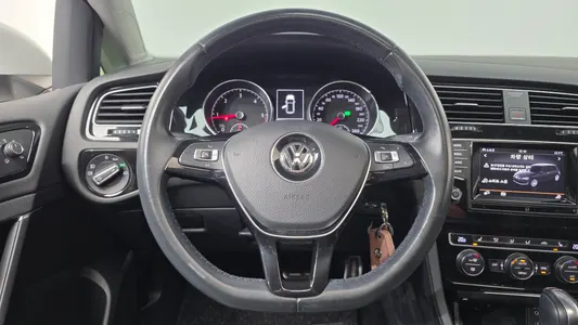 Volkswagen 7 2.0 TDI 2015 12