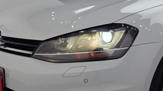 Volkswagen 7 2.0 TDI 2015 22
