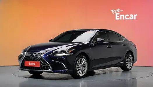 Lexus ES300h 7 2022 21