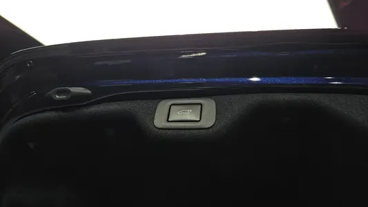 Lexus ES300h 7 2022 28