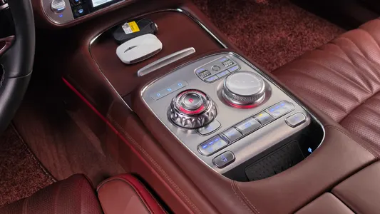 Genesis G90 (RS 4) 3.5 AWD 2022 9