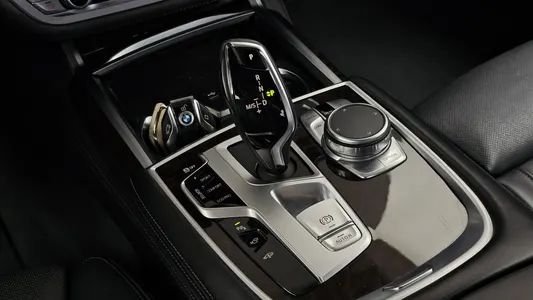 BMW 7 Series (G11) 750Li xDrive 2020 9