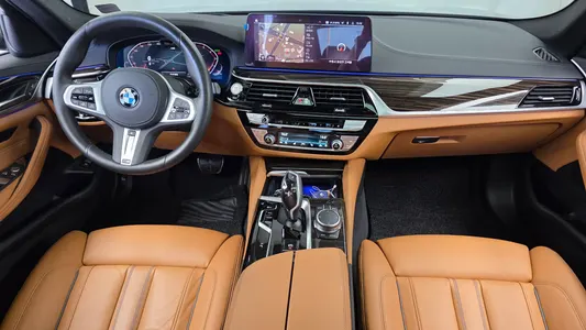 BMW 5 Series (G30) 520i M 2021 7