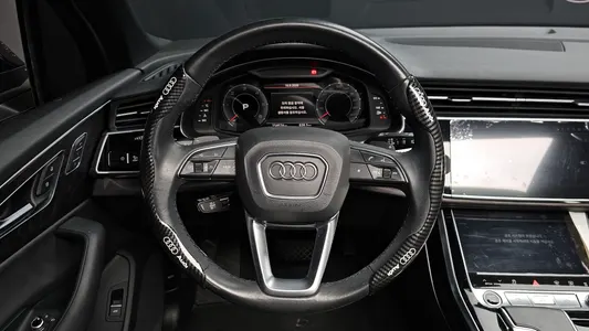 Audi Q7 (4M) 45 TDI 2021 13