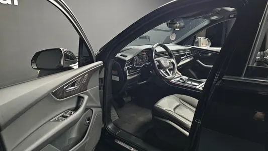 Audi Q7 (4M) 45 TDI 2021 10