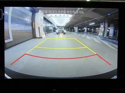 Hyundai (GN7) 3.5 LPG 2WD () 2023 14