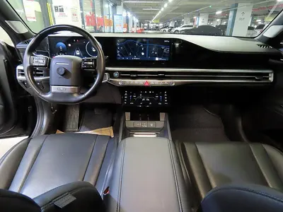 Hyundai (GN7) 3.5 LPG 2WD () 2023 10