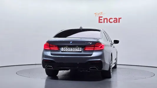 BMW 5 Series (G30) 520d M 2018 4