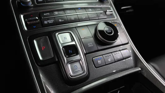 Hyundai 싼타페 HEV 1.6 2WD 2023 9