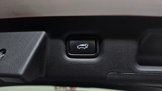 Hyundai 싼타페 HEV 1.6 2WD 2023 19