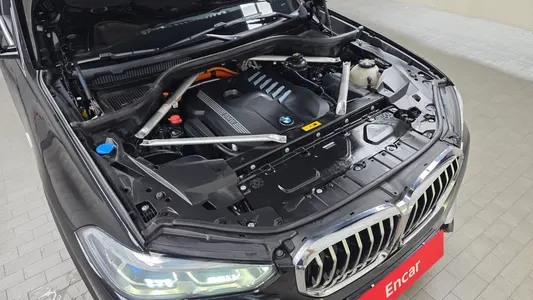BMW X5 (G05) xDrive 45e xLine 2022 6
