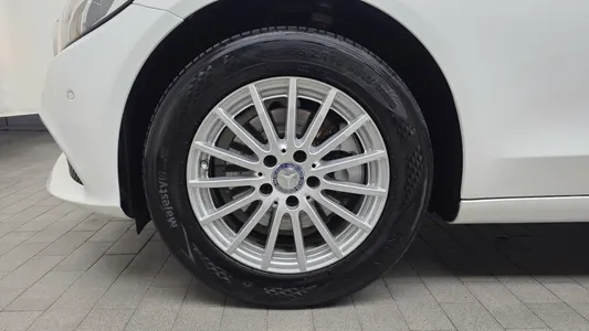 Mercedes-Benz C-Class W205 C200 2015 4