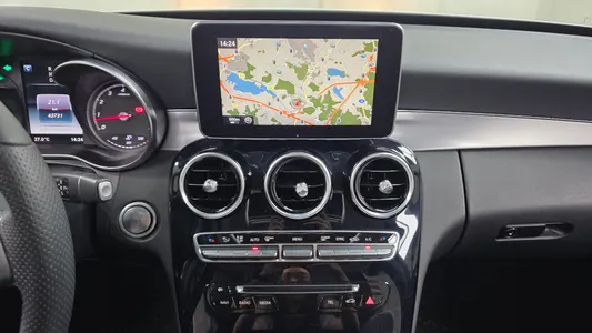 Mercedes-Benz C-Class W205 C200 2015 12
