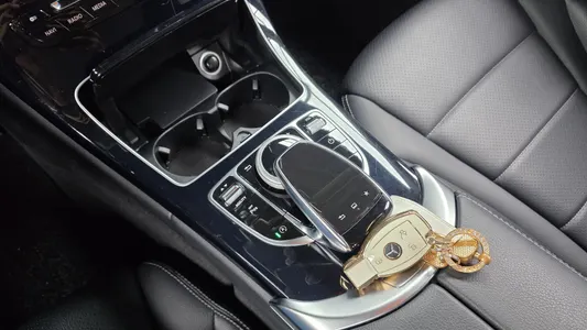 Mercedes-Benz C-Class W205 C200 2015 15