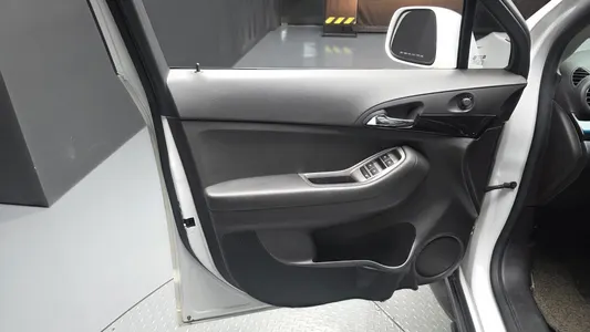 Chevrolet 올란도 2.0 LTZ 2012 24