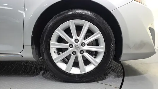 Toyota 캠리 XLE 2013 21