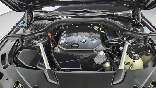 BMW 6 Series GT (G32) 620d M 2023 5