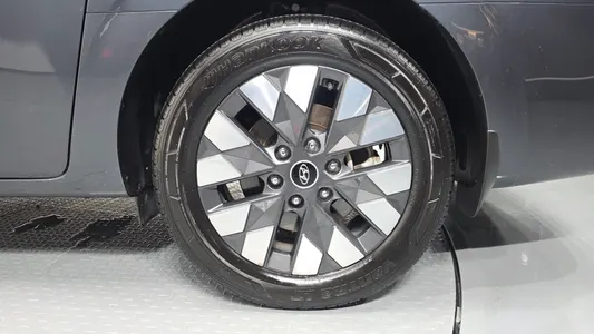 Hyundai Staria 9 2023 22