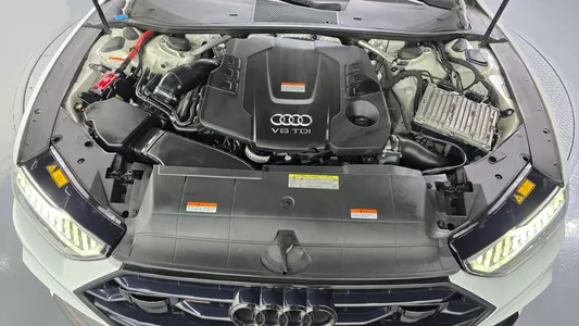 Audi A7 (4K) 45 TDI 2020 5