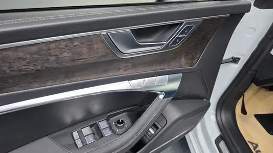 Audi A7 (4K) 45 TDI 2020 18